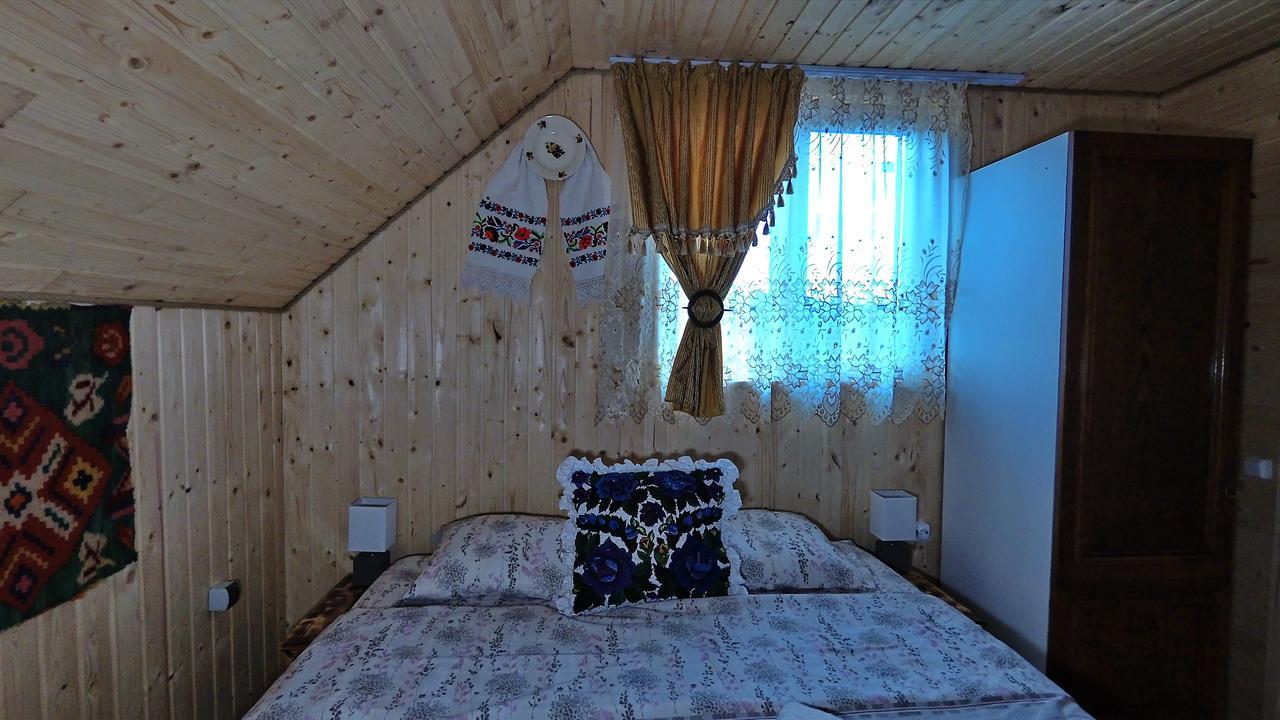Pensiunea Lore&Sara Satu Sugatag Dış mekan fotoğraf