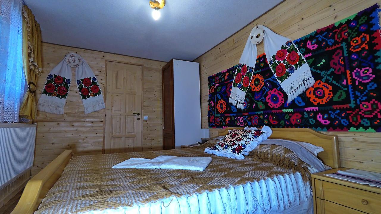 Pensiunea Lore&Sara Satu Sugatag Dış mekan fotoğraf